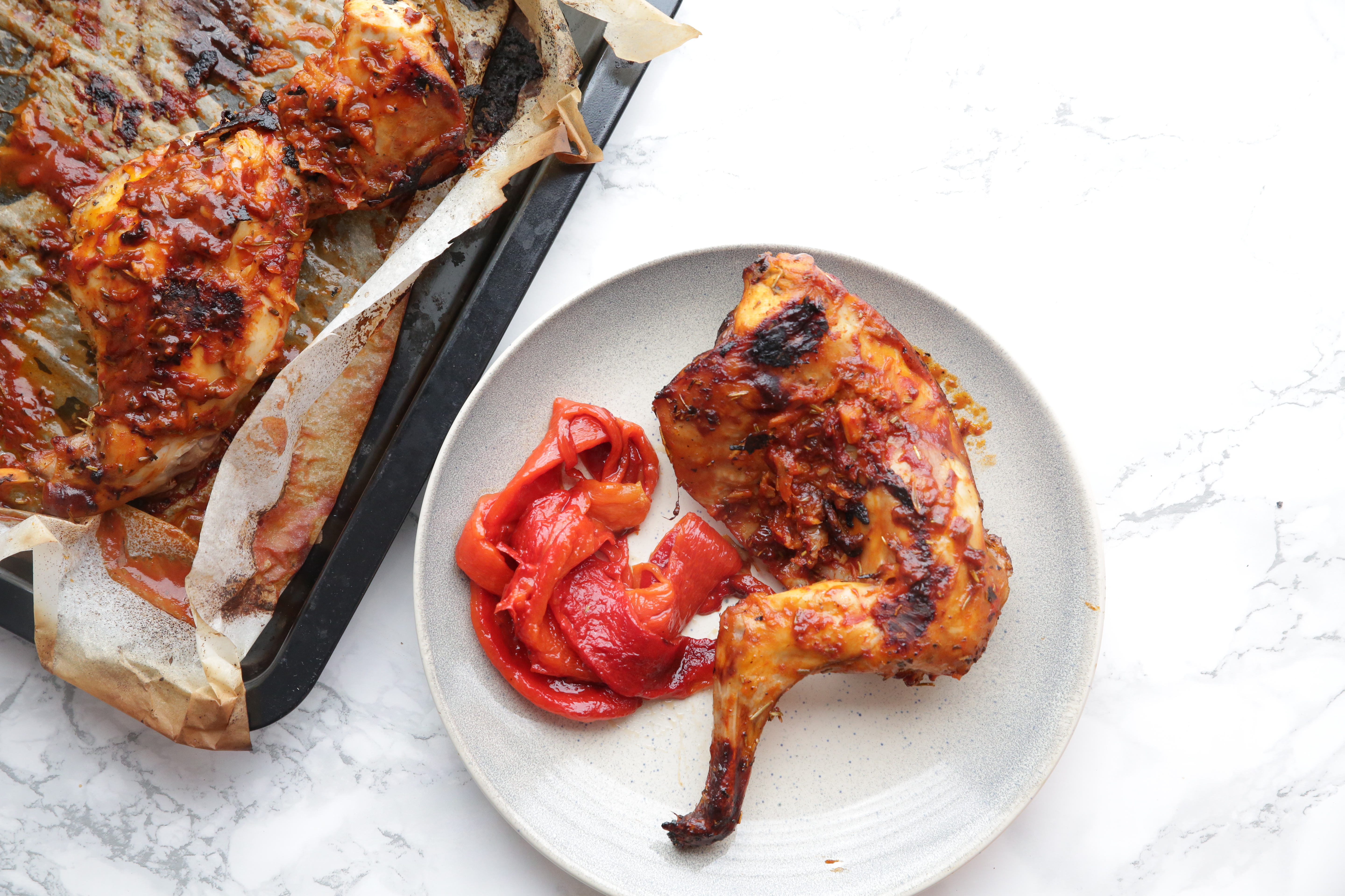 Conejo asado con pimientos Conejo asado con pimientos
