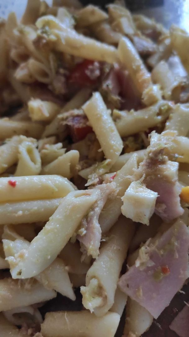 Ensalada de pasta con guacamole y variados 😍🤤 Ensalada de pasta con guacamole y variados 😍🤤