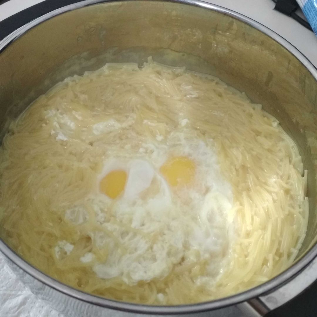 Sopa con huevo ecológico Sopa con huevo ecológico