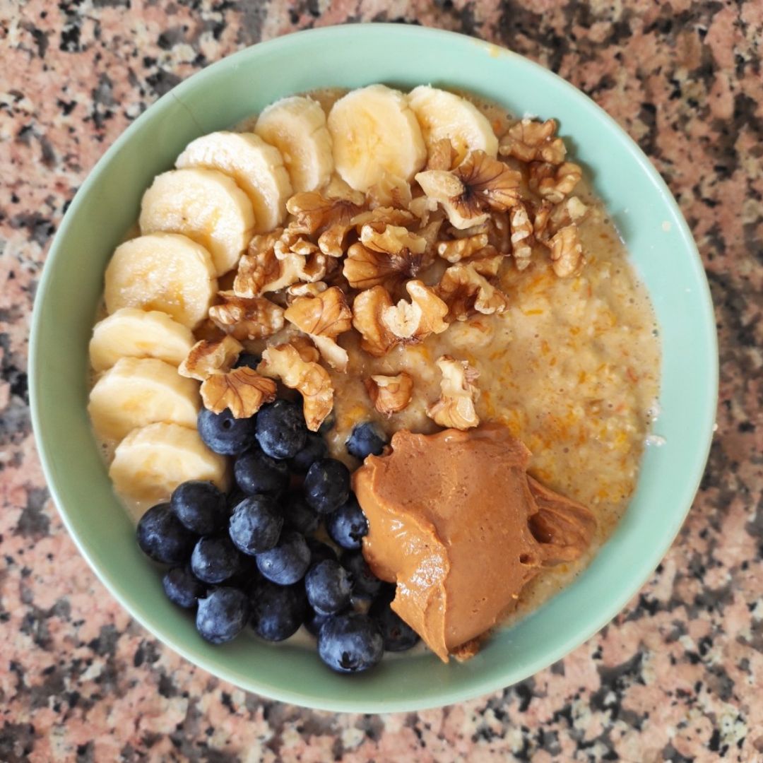 Porridge de calabaza con nueces y arándanos Porridge de calabaza con nueces y arándanos