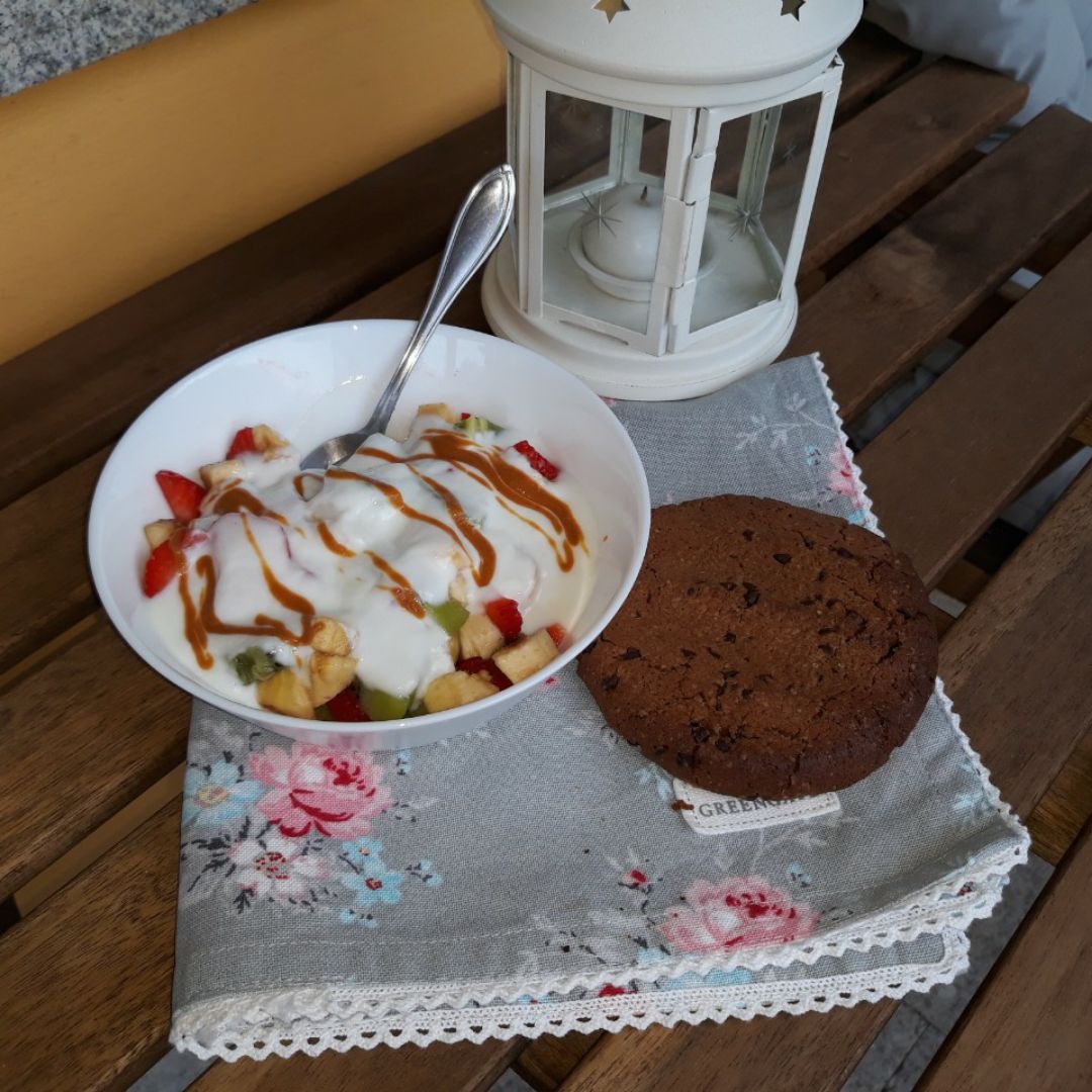 Bol de frutas con yogur Bol de frutas con yogur