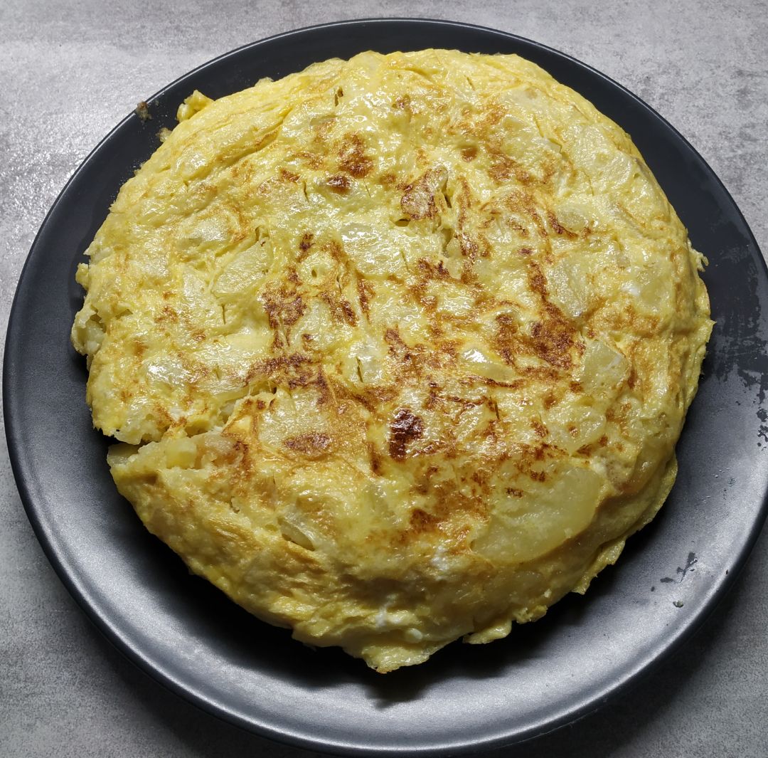 Tortilla de patatas con cebolla Tortilla de patatas con cebolla