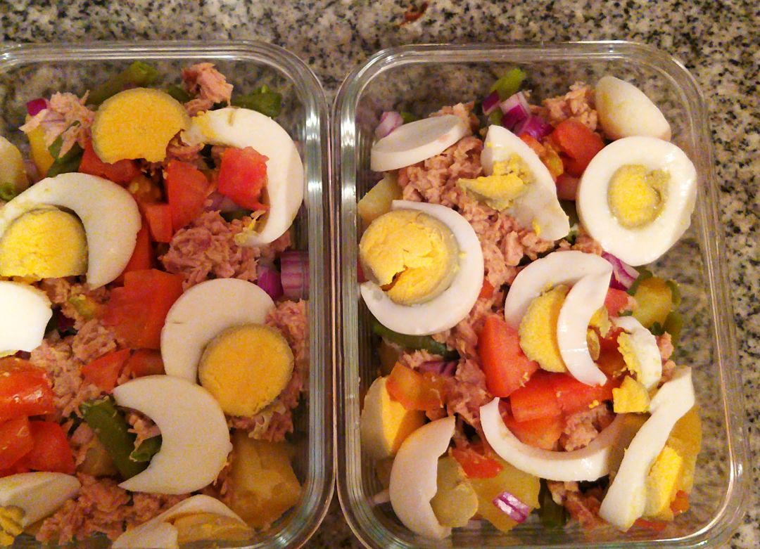 Ensalada de patata 🥔🧅🥚🍅 Ensalada de patata 🥔🧅🥚🍅