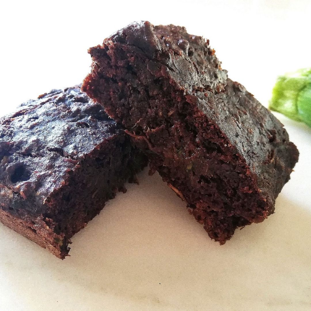 Brownie de calabacín con AOVE Brownie de calabacín con AOVE