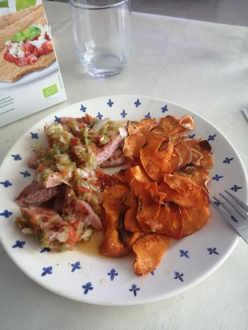 Hamburguesa de pollo con chips de boniato #retommft Hamburguesa de pollo con chips de boniato #retommft