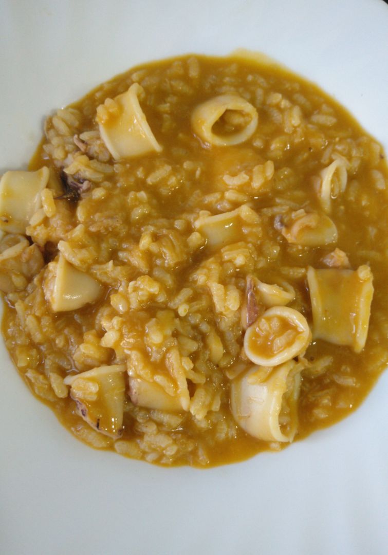 Arroz meloso con calamares y bacalao Arroz meloso con calamares y bacalao
