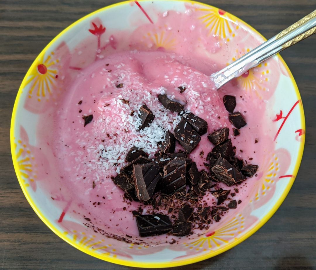 Helado de fresa y chocolate