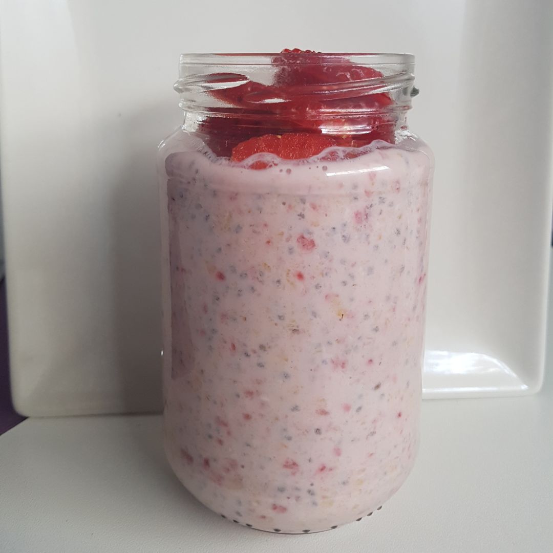 Cremoso de fresas y cereales Cremoso de fresas y cereales