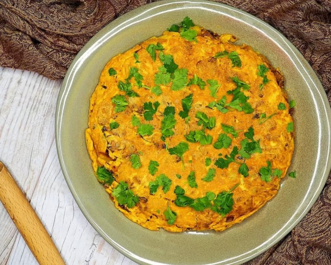 TORTILLA DE PATATAS AL ESTILO BOMBAY TORTILLA DE PATATAS AL ESTILO BOMBAY
