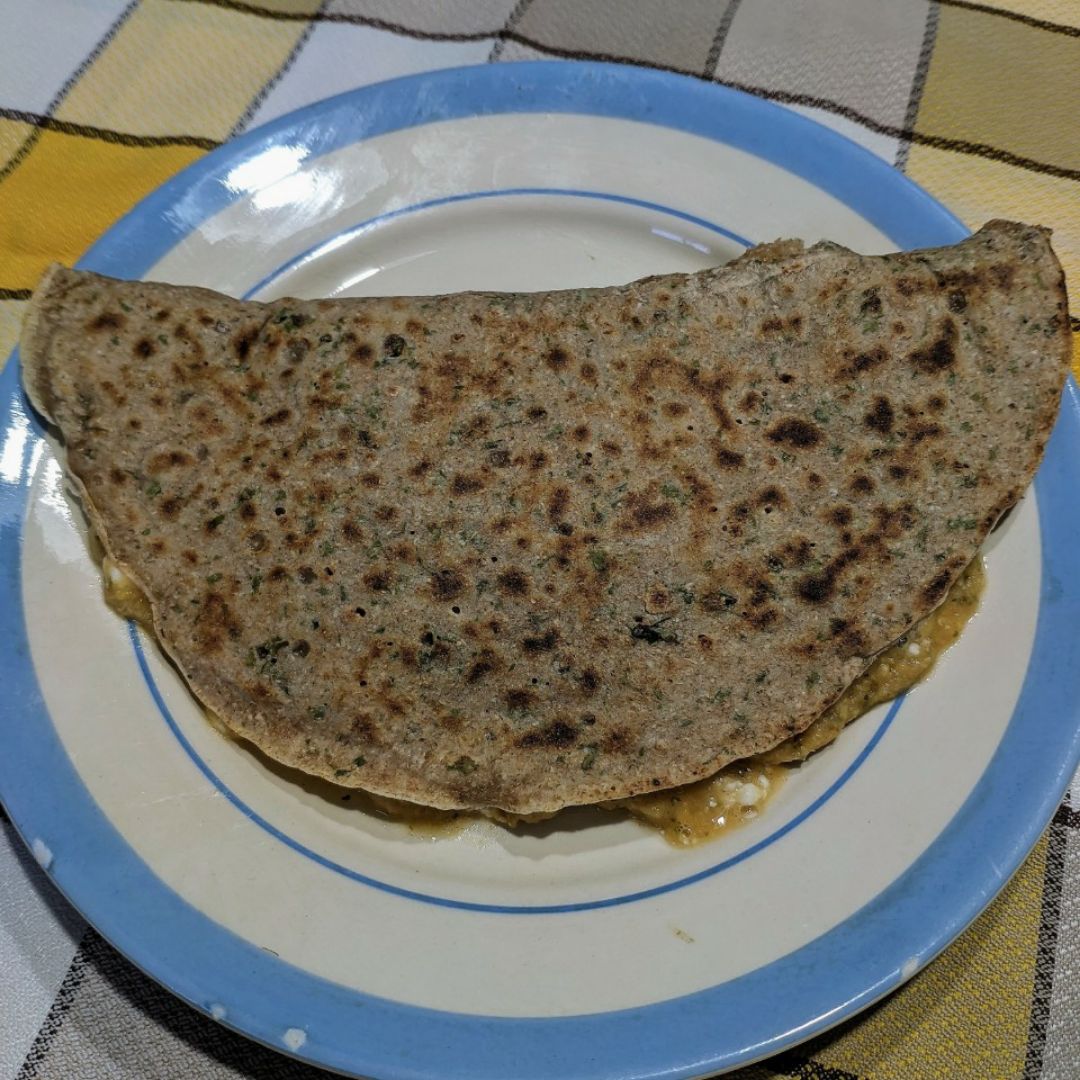 Crepe de humus y queso de Burgos 🧀 Crepe de humus y queso de Burgos 🧀