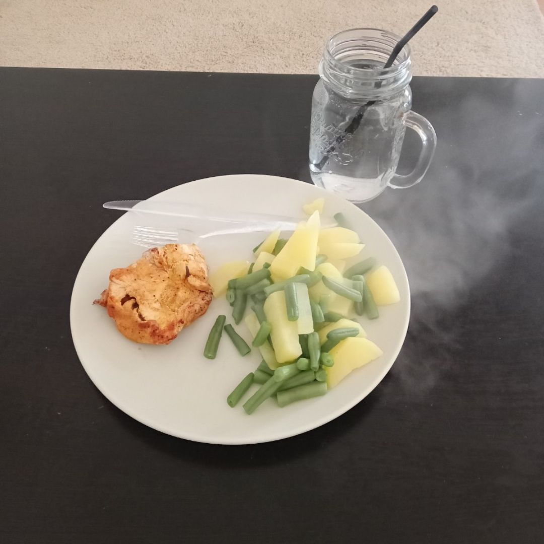 Pechuga a la plancha y verduras 😁