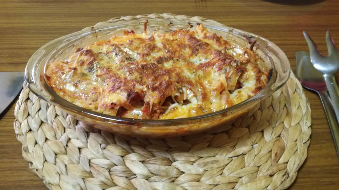 Canelones con carne Canelones con carne