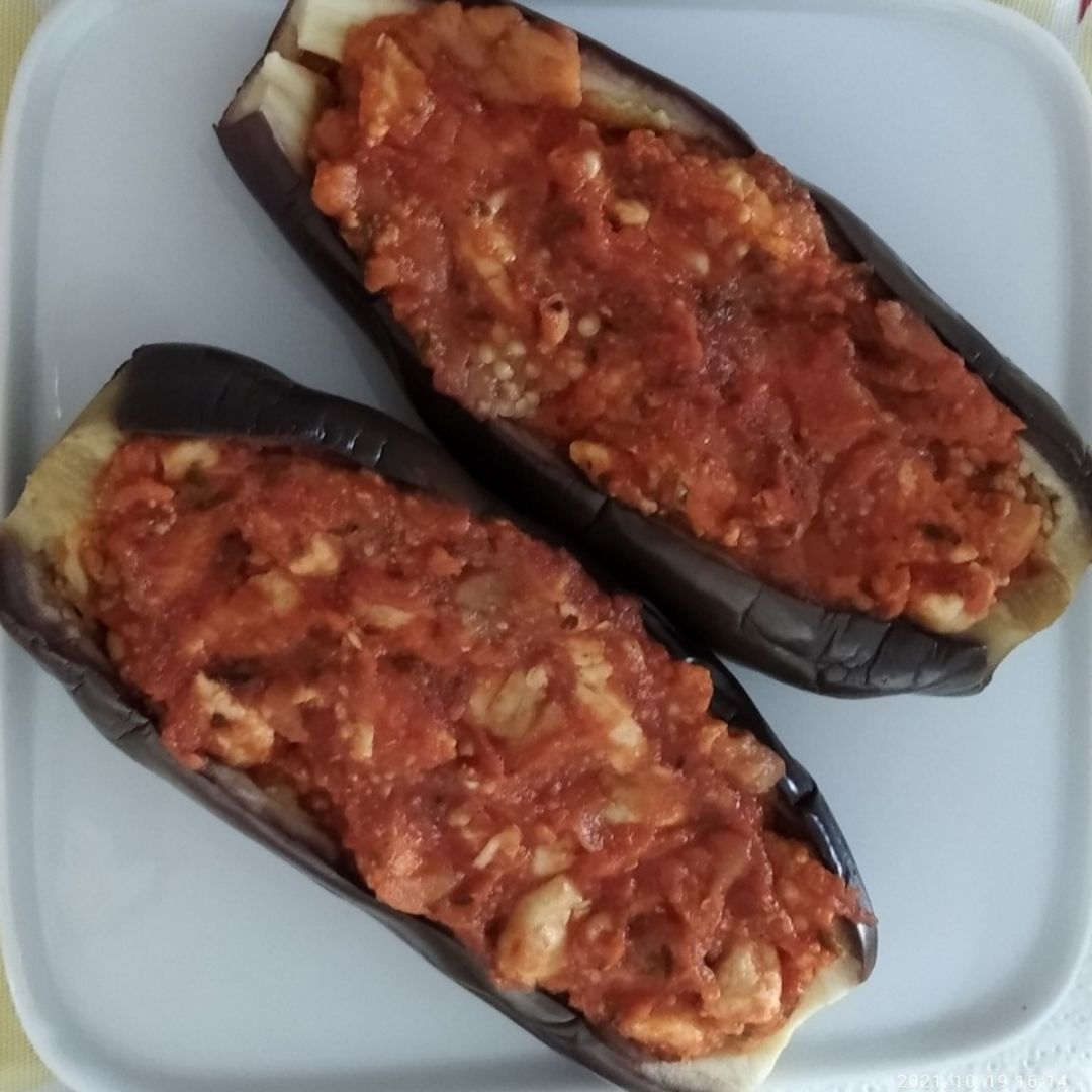Berenjenas rellenas de pollo