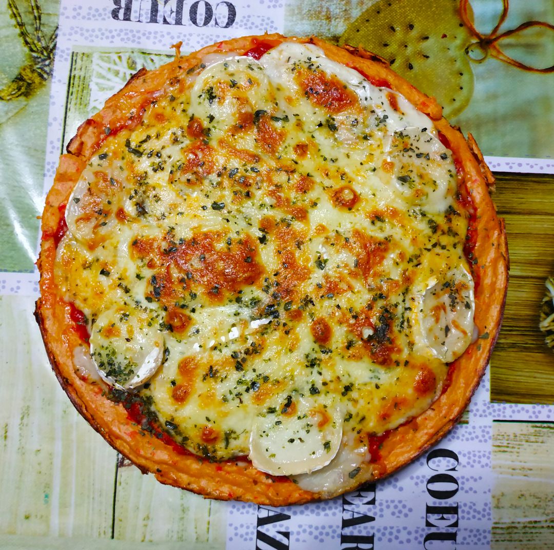 Pizza de pollo y queso Pizza de pollo y queso
