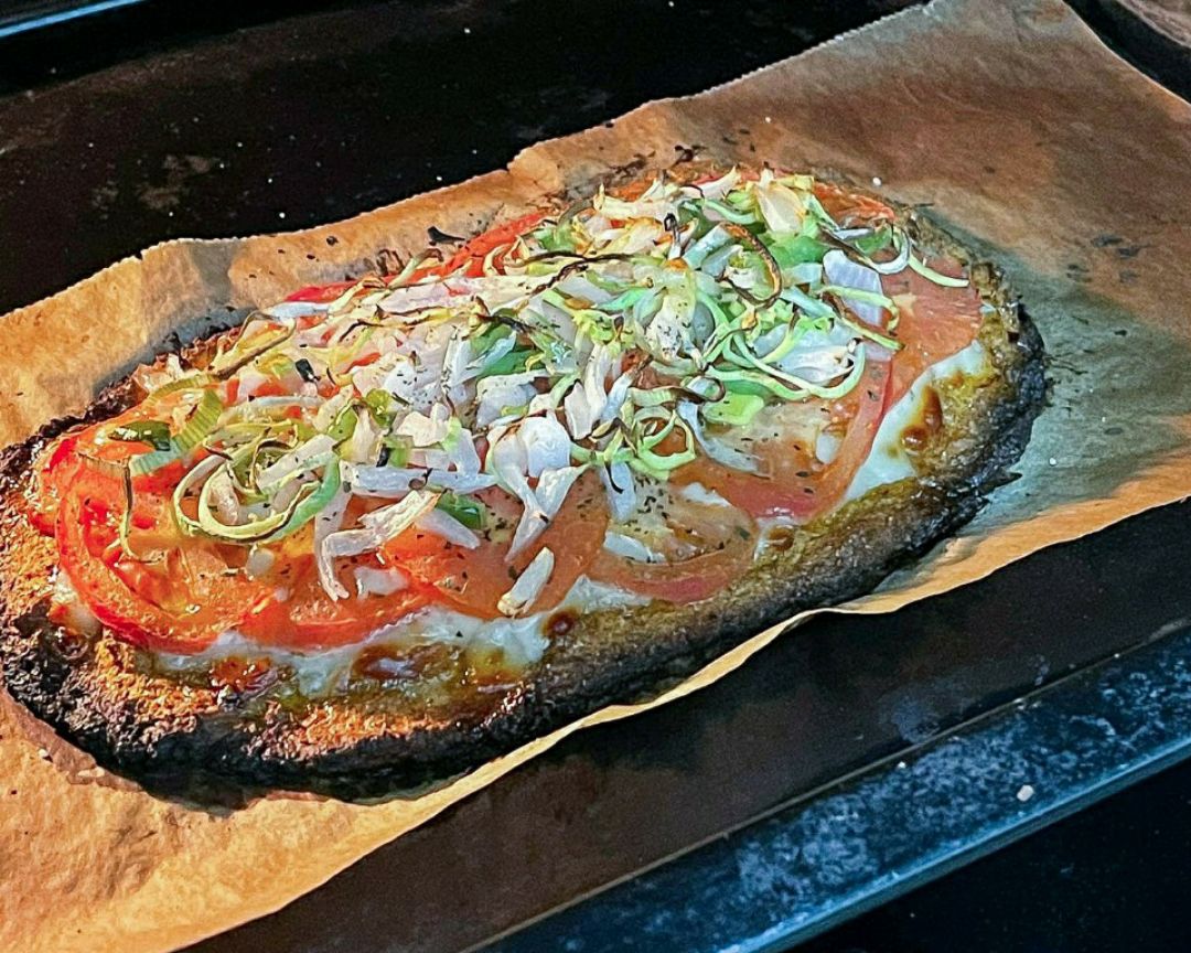 Pizza con base de zanahoria 🥕🥕🥕 Paso 5 Pizza con base de zanahoria 🥕🥕🥕 Paso 5