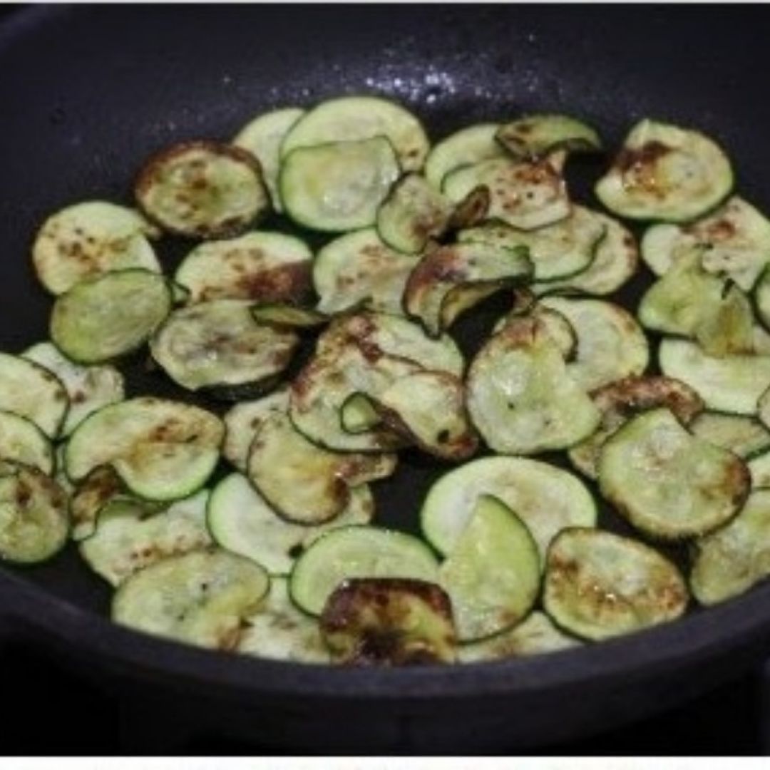 Sartenada de calabacín Paso 1