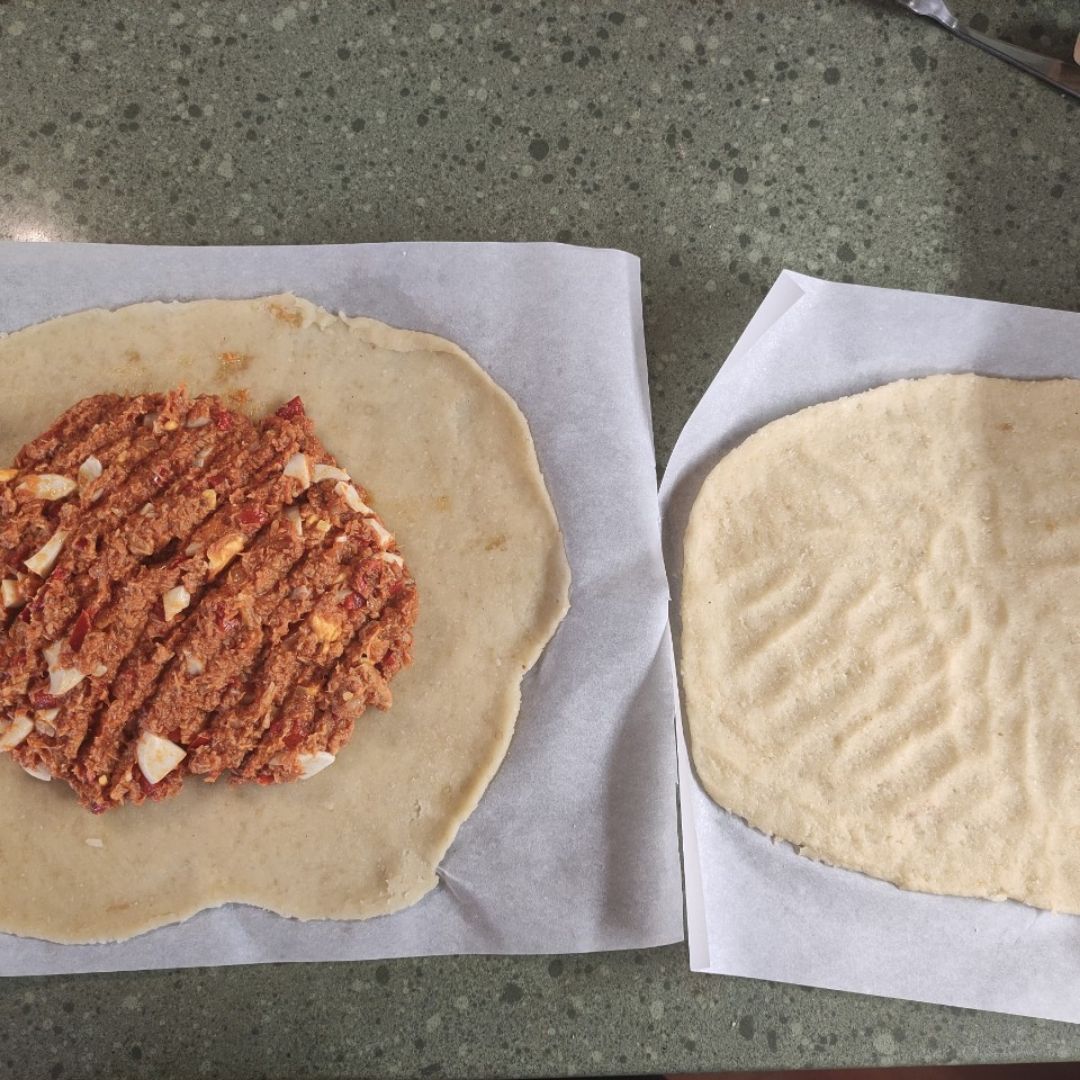 Empanada de atún keto Paso 5 Empanada de atún keto Paso 5