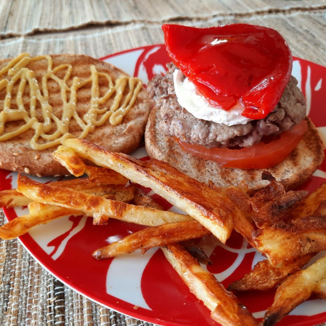 Hamburguesa y patatas 100% RF 🍔🍟 Hamburguesa y patatas 100% RF 🍔🍟