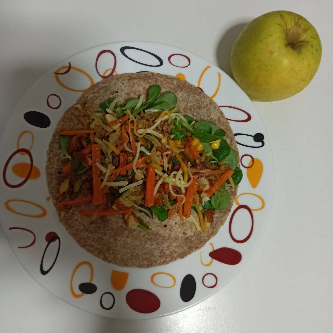 Tortilla integral con verduras Tortilla integral con verduras