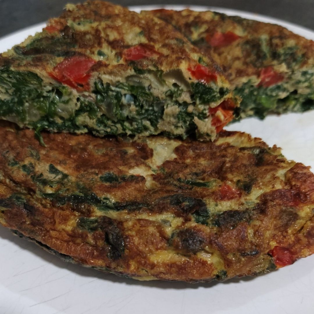 Tortilla de espinacas y atún Tortilla de espinacas y atún