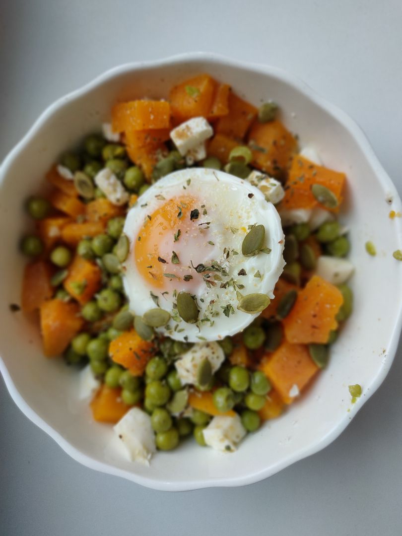 GUISANTES con CALABAZA, QUESO y HUEVO GUISANTES con CALABAZA, QUESO y HUEVO