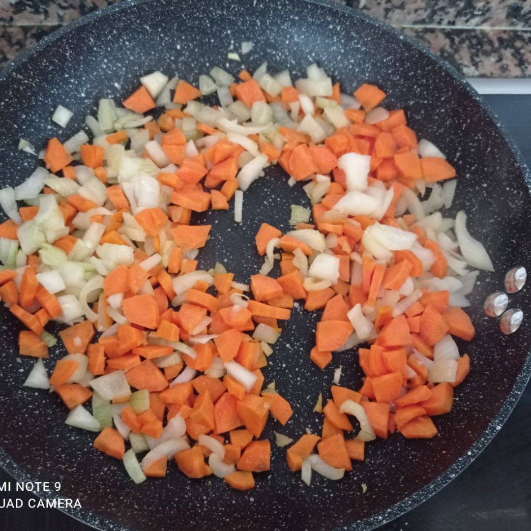 Noodles de arroz con crema de cacahueteStep 0