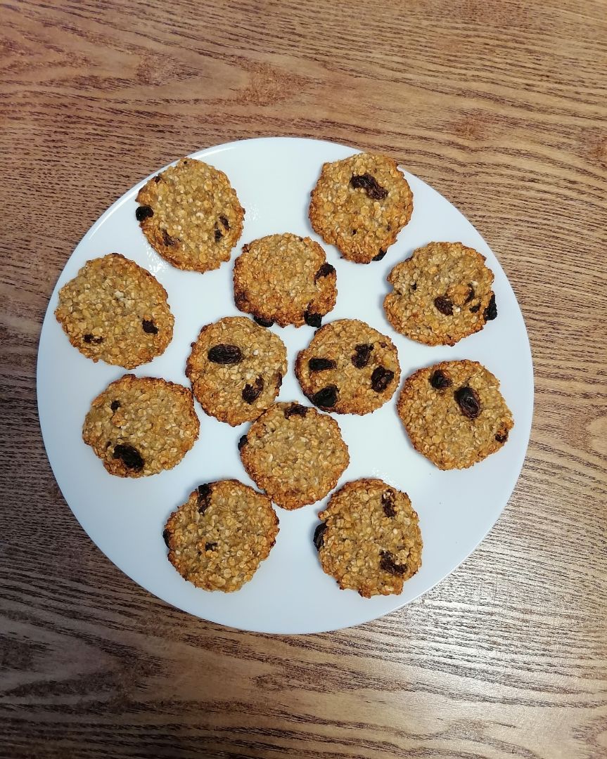 Galletas de avena, plátano y pasas Galletas de avena, plátano y pasas