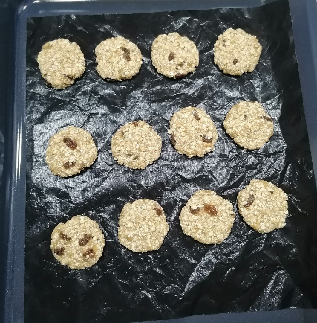 Galletas de avena, plátano y pasas Paso 1 Galletas de avena, plátano y pasas Paso 1