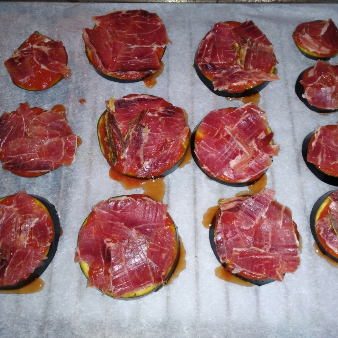 Pizza con base de berenjena Paso 2 Pizza con base de berenjena Paso 2
