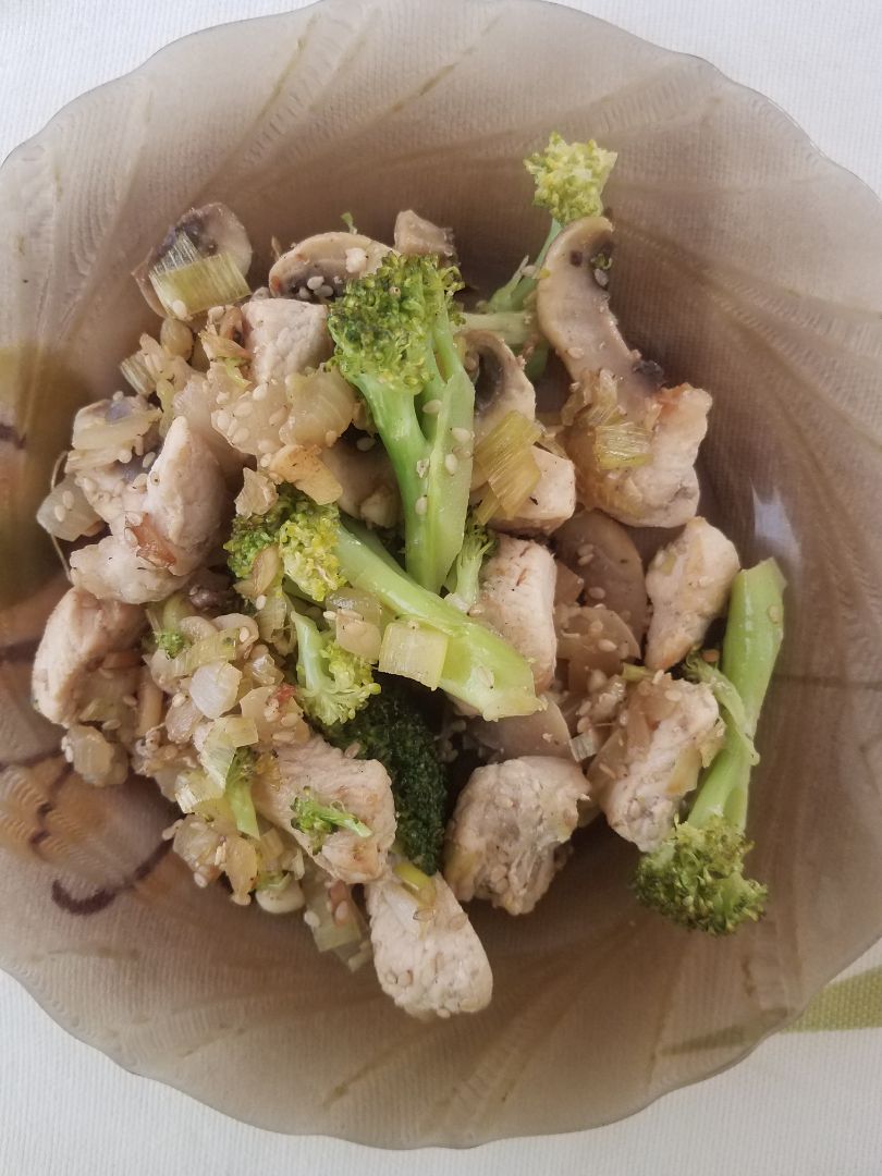 Almuerzo rico en proteínas Almuerzo rico en proteínas