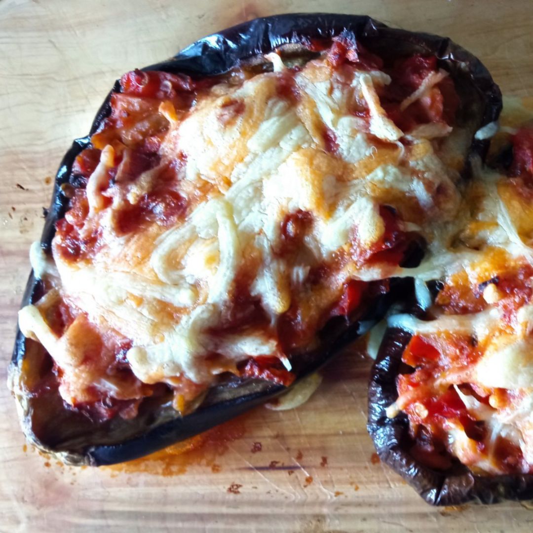 Berenjena rellena con atún Berenjena rellena con atún