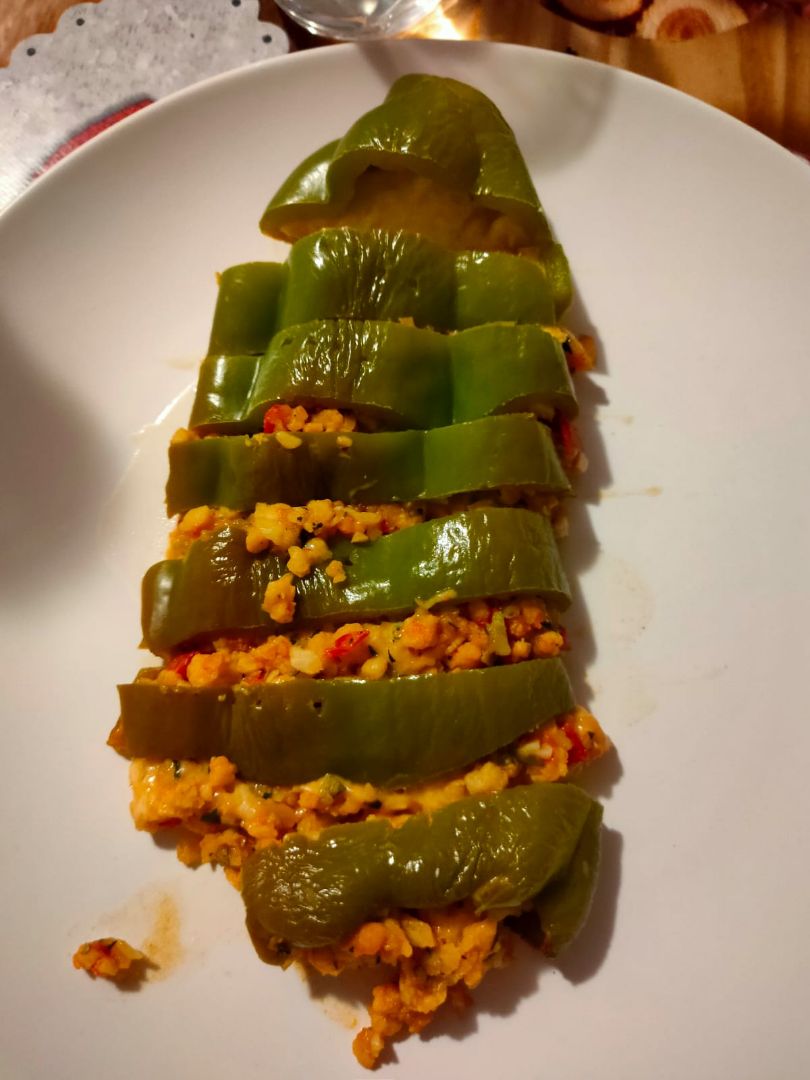 Pimiento relleno de soja y calabacin