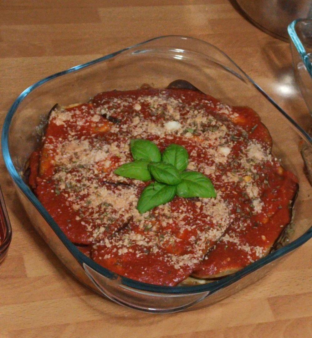 Parmigiana de berenjenas y lentejas Parmigiana de berenjenas y lentejas
