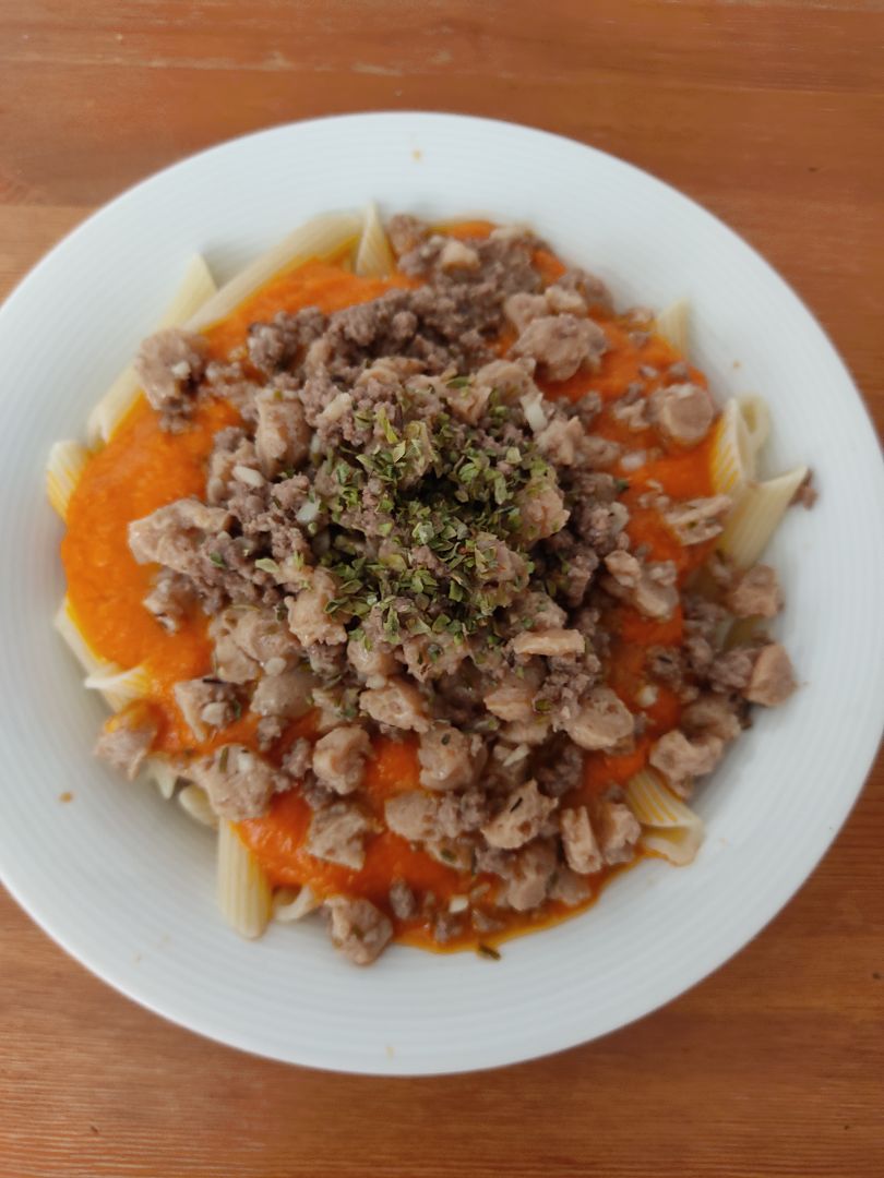 Macarrones con tomate realfood Macarrones con tomate realfood