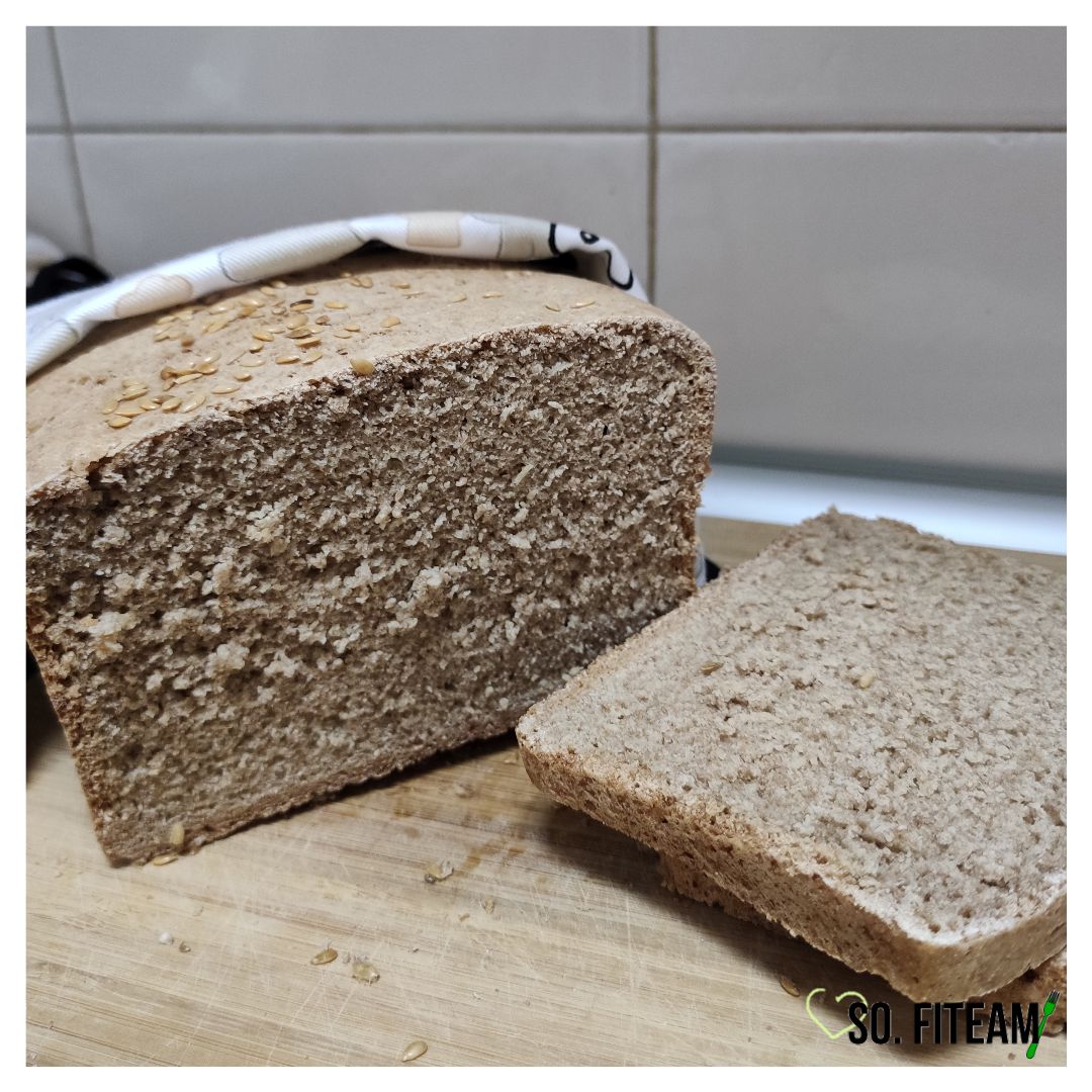PAN DE ESPELTA INTEGRAL CON SEMILLAS PAN DE ESPELTA INTEGRAL CON SEMILLAS