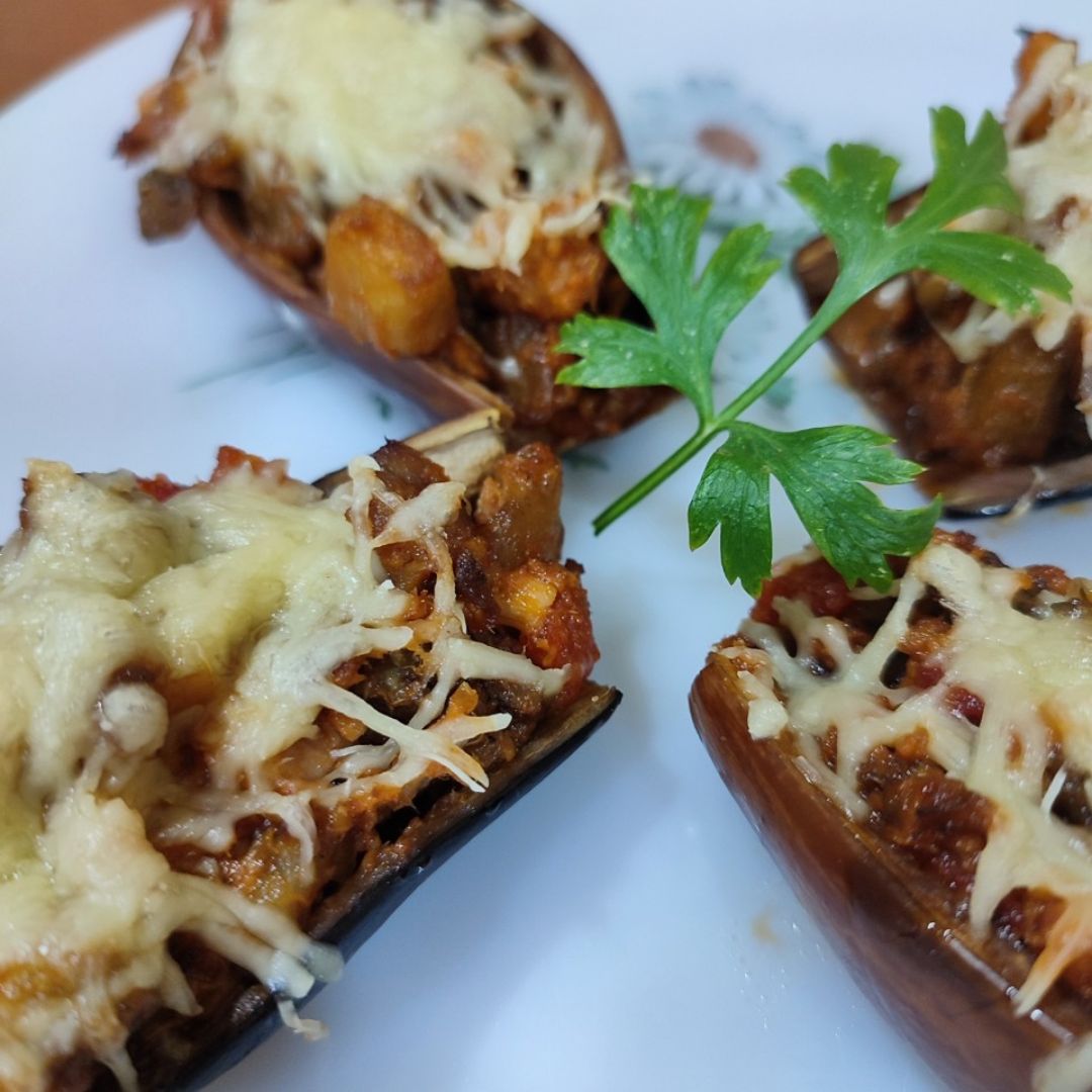 Berenjenas rellenas de atún Berenjenas rellenas de atún