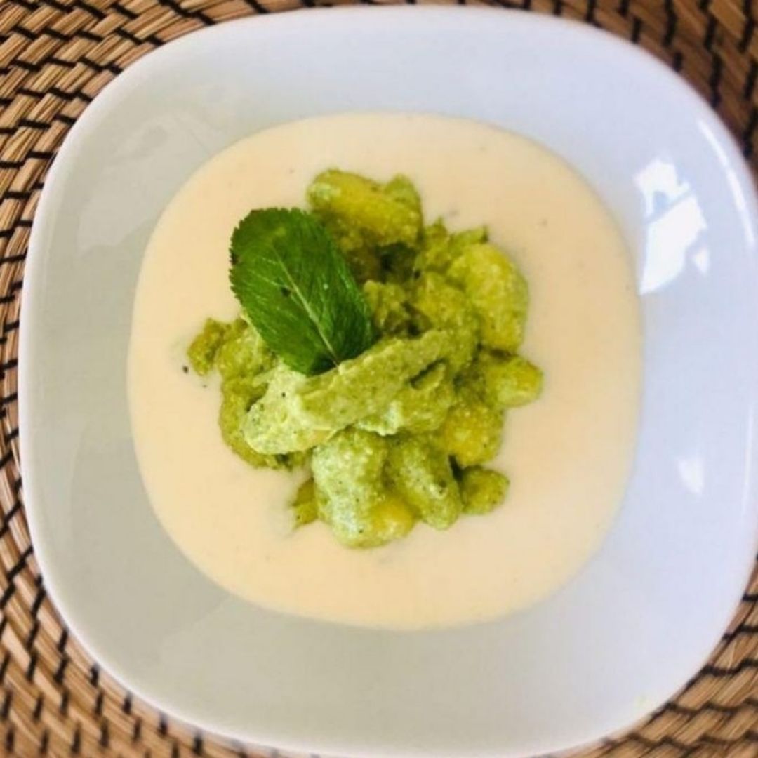 Ñoquis de patatas con pesto de habas y calabacín 🇮🇹 😋 