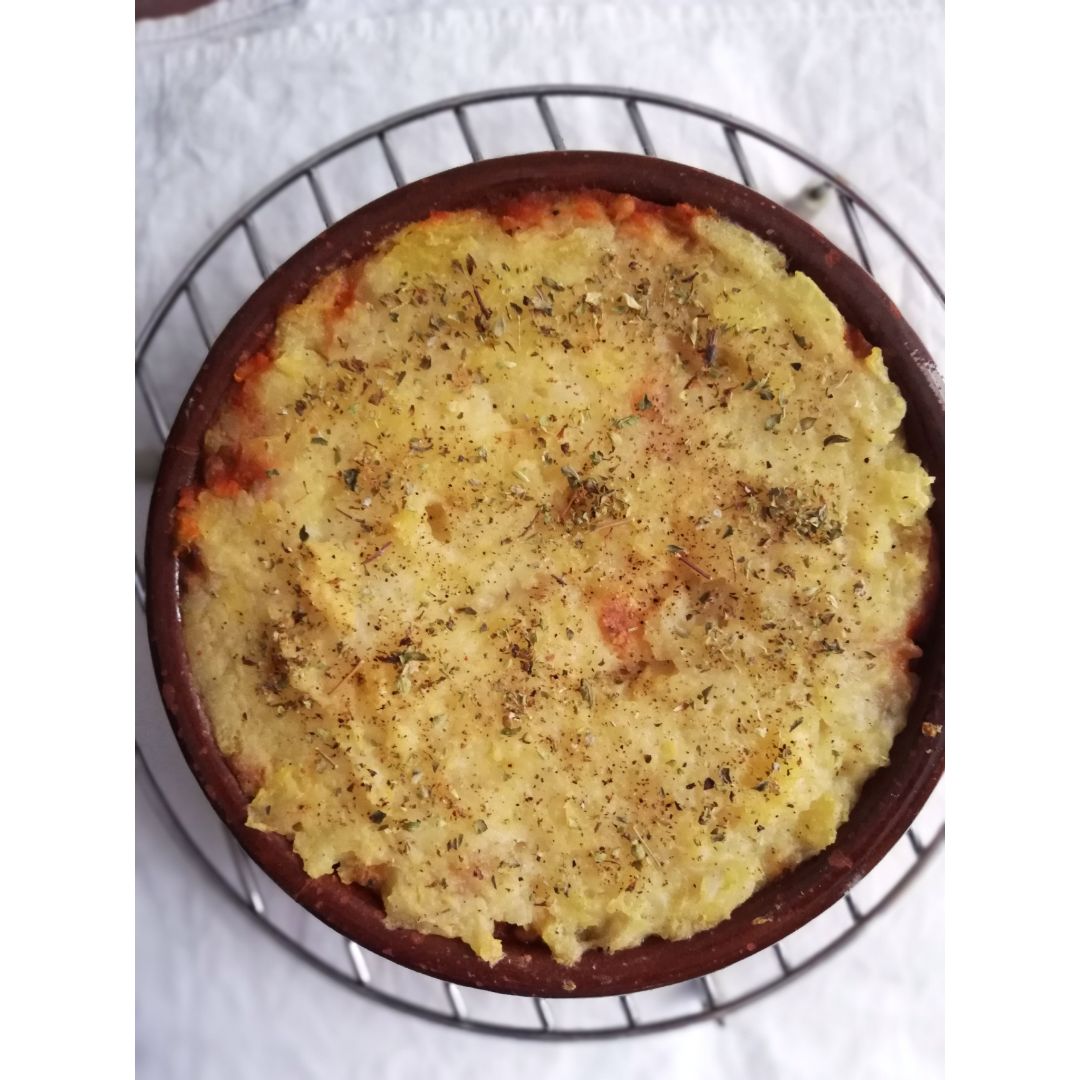 PASTEL DE PATATA CON BOLOÑESA DE LENTEJAS 