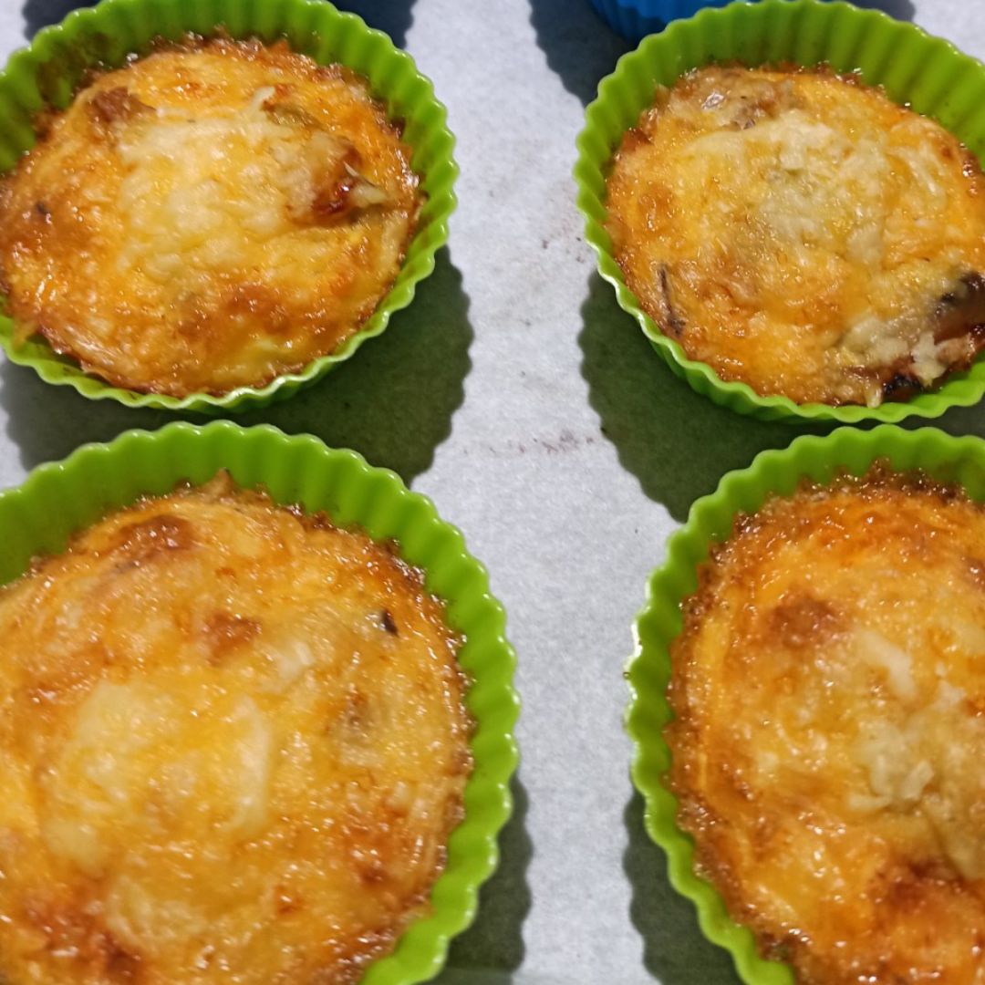 Muffins salados de queso y champiñones 