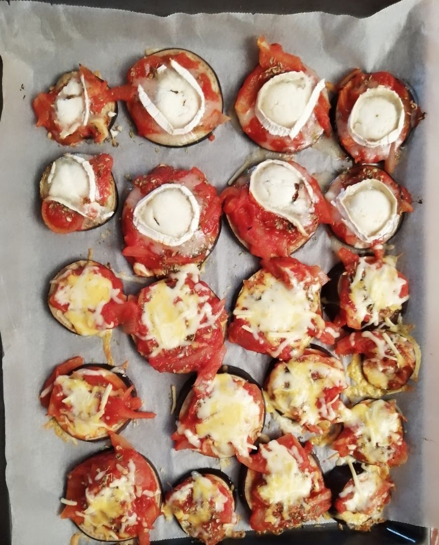 Mini pizza de berenjena Mini pizza de berenjena
