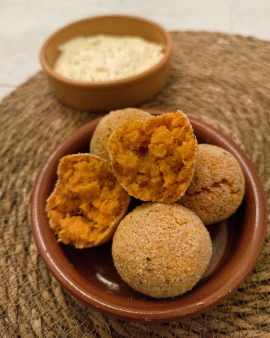 CROQUETAS DE BONIATO VEGANAS CROQUETAS DE BONIATO VEGANAS