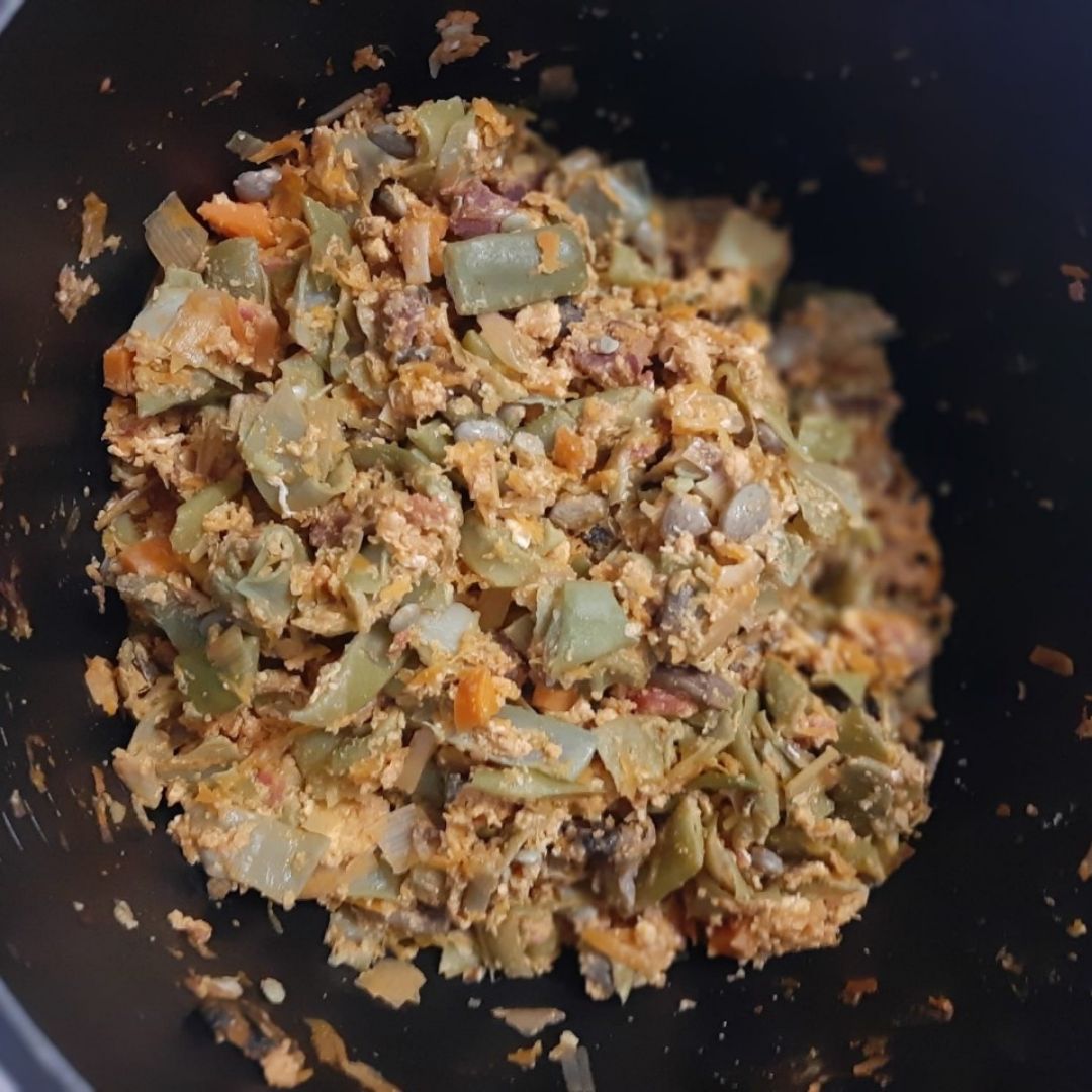 Judías verdes con huevo, jamón y más verduras Judías verdes con huevo, jamón y más verduras