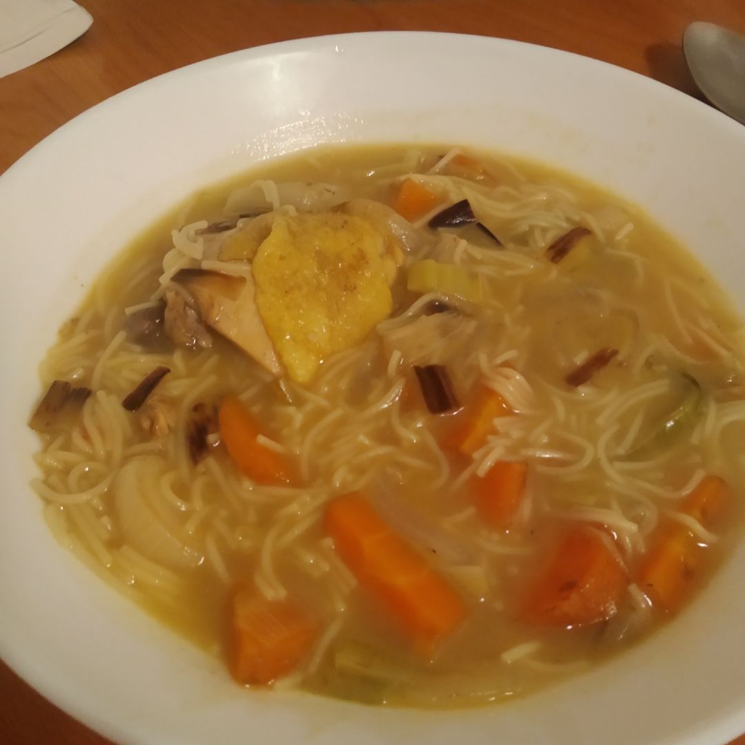 Sopa de pollo fácil Sopa de pollo fácil