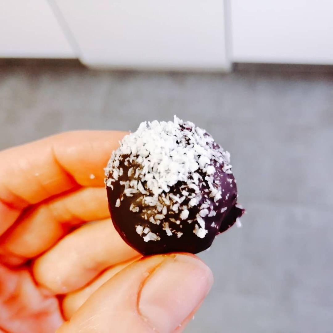 BOLITAS DE COCO 🥥🍫 Paso 3