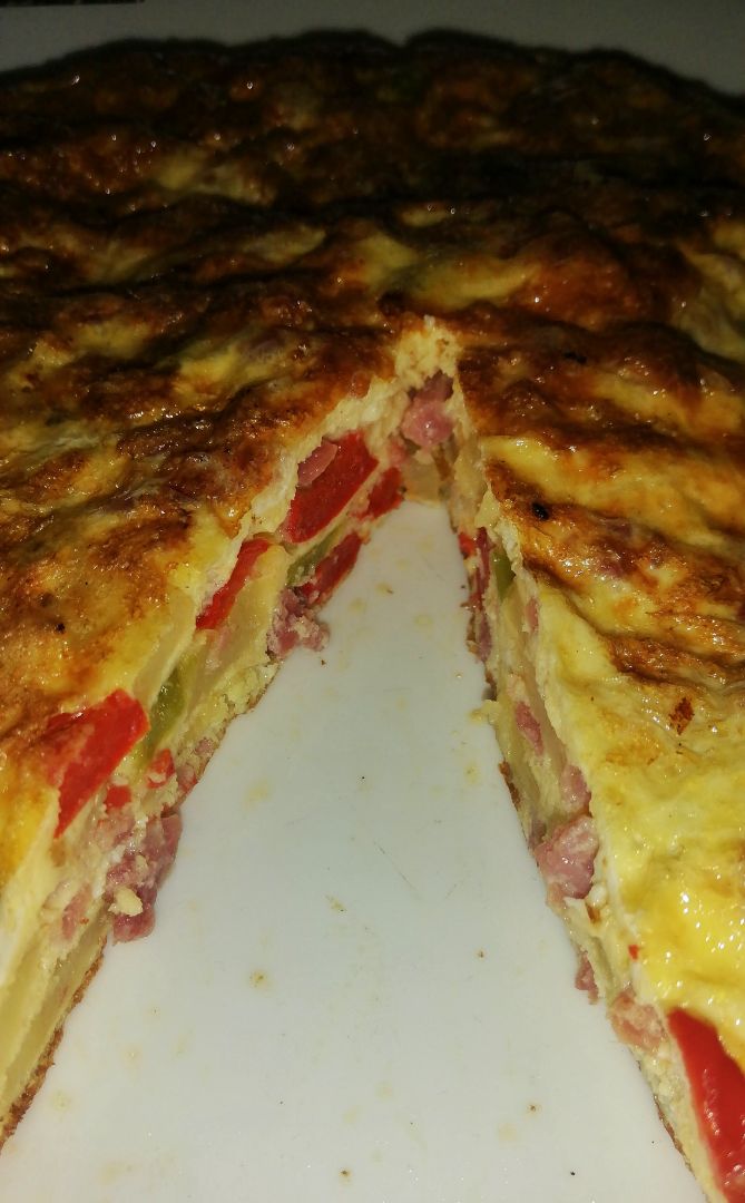 Tortilla de patatas y verduras Tortilla de patatas y verduras
