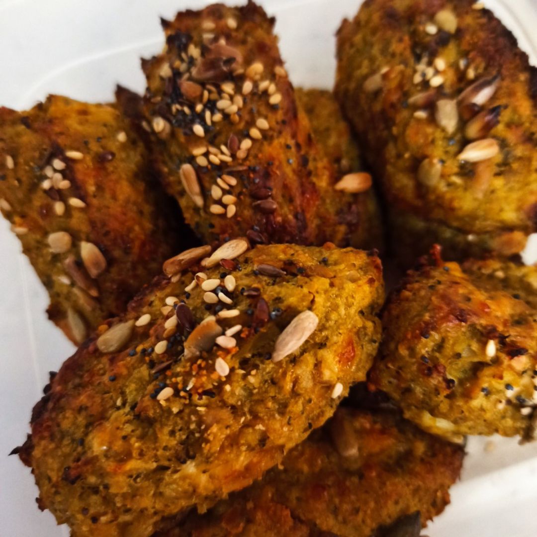 Croquetas de brócoli con queso y atún. Croquetas de brócoli con queso y atún.