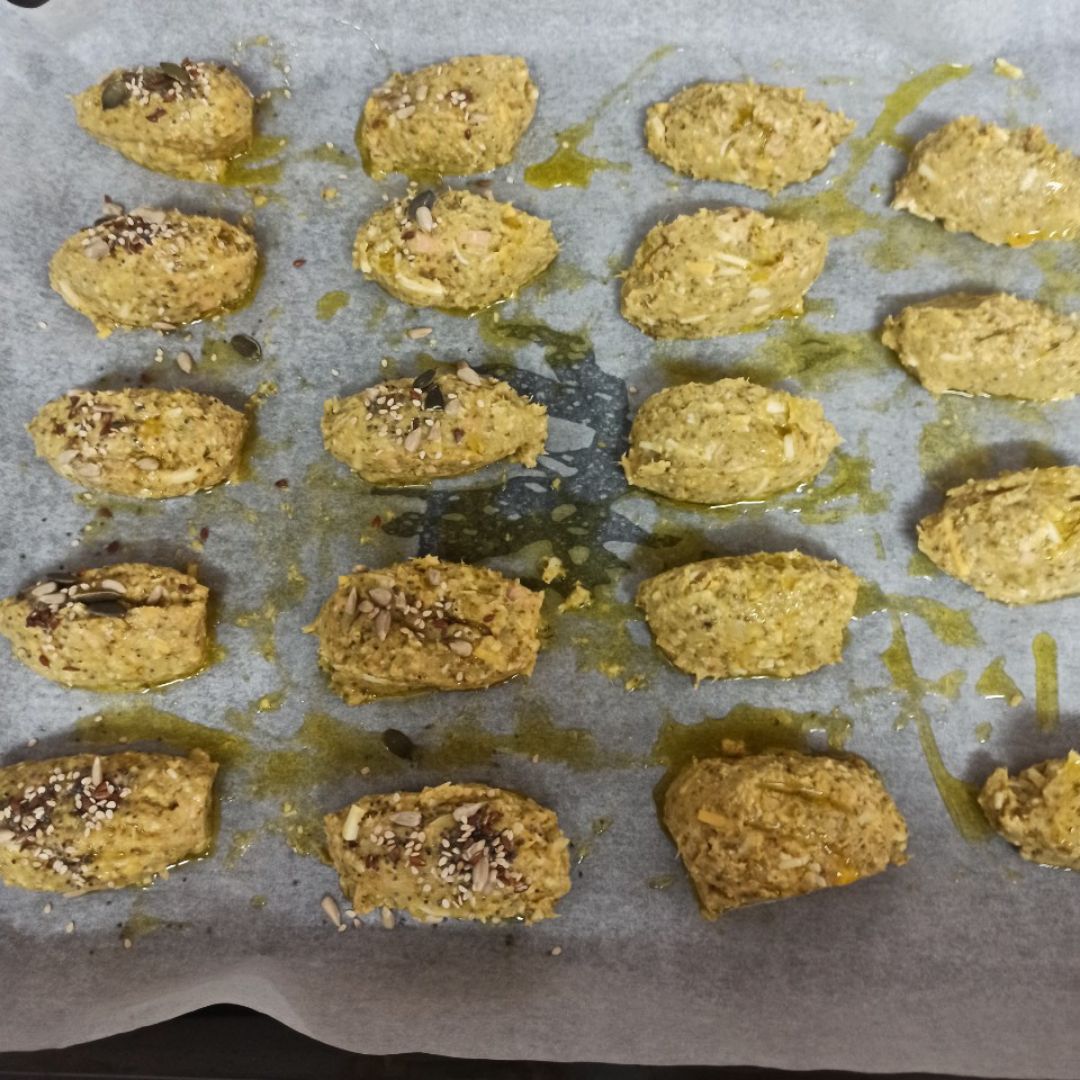 Croquetas de brócoli con queso y atún. Step 0