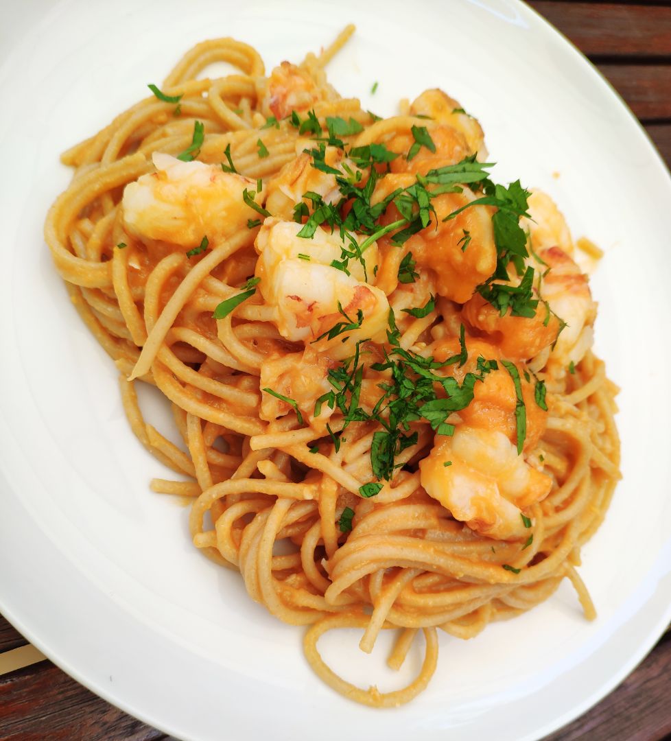 Pasta integral con langostinos 