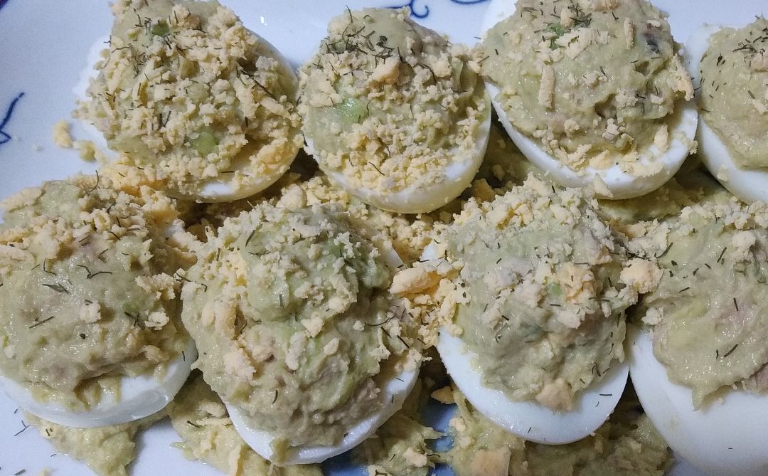 Huevos rellenos Huevos rellenos