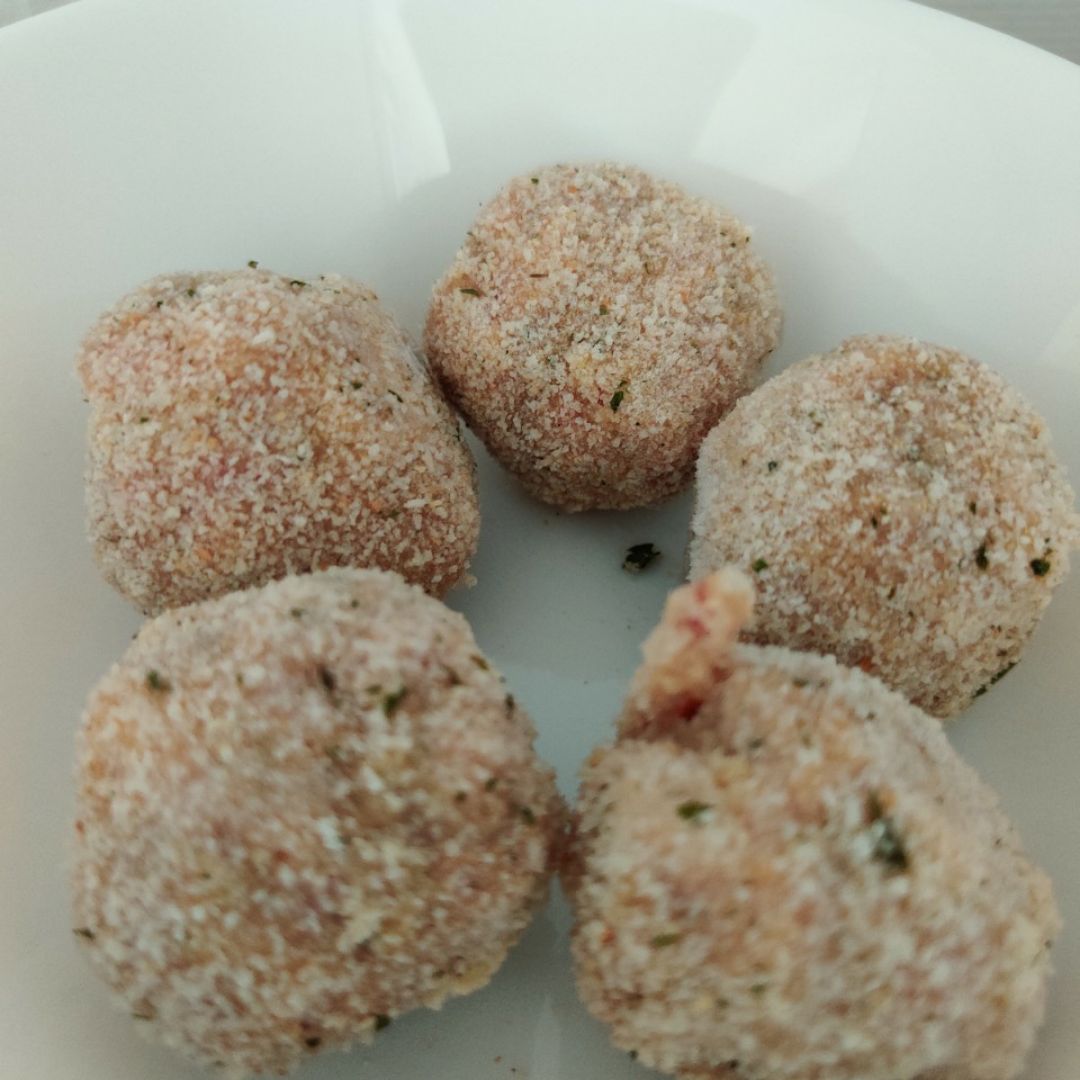 Bolitas de flamenquin Bolitas de flamenquin